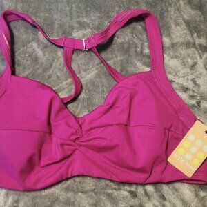 Title Nine Pele Underwire Bikini Top in Bright Magenta Pink 38D more like 36D?
